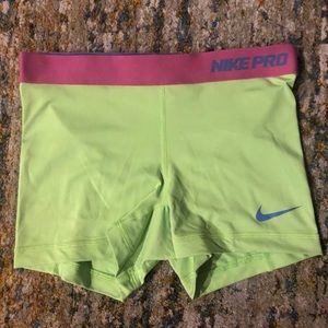womens nike pros